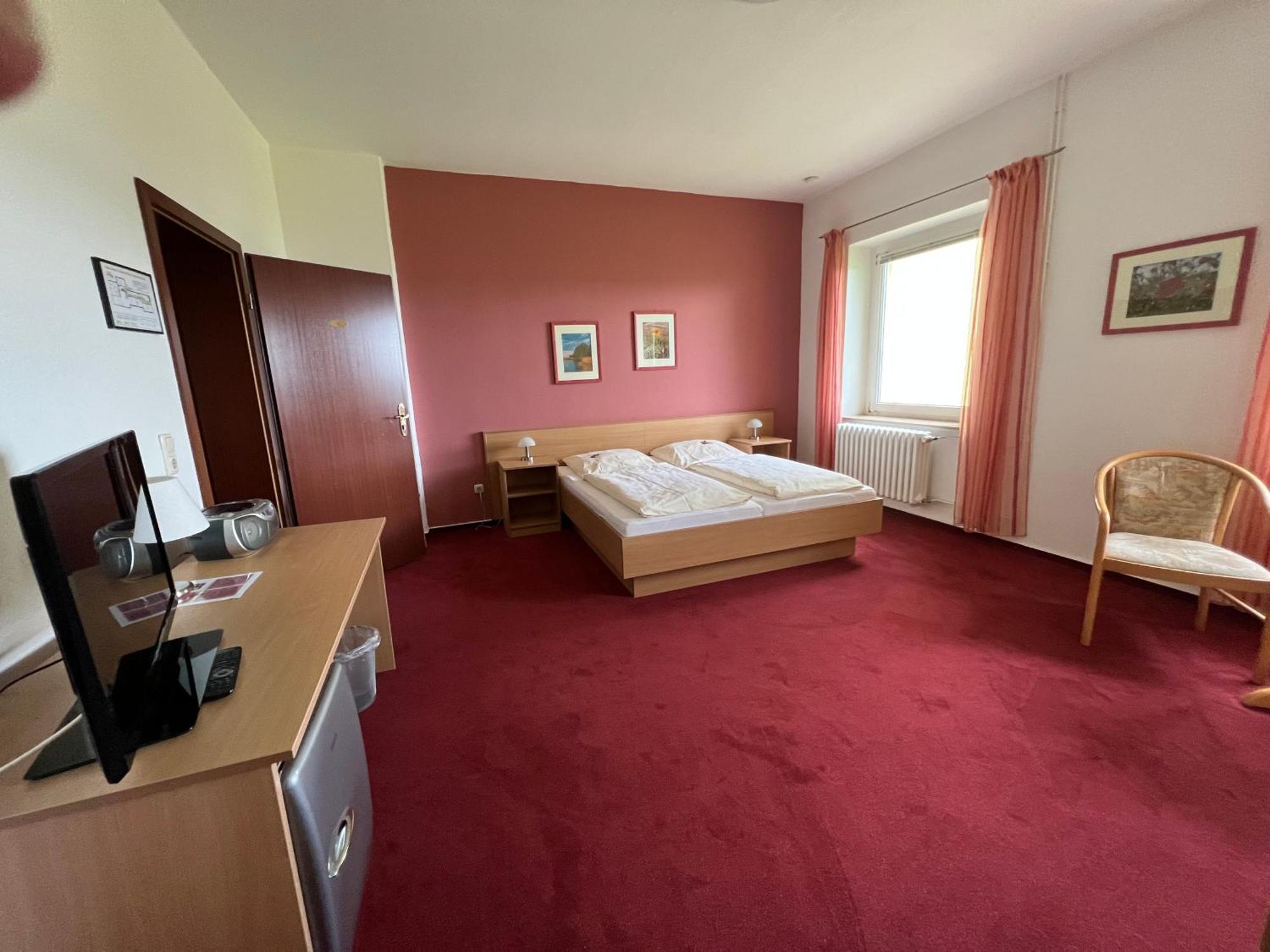 Gaestehaus Niederhof Sundhagen-Niederhof Quarto foto